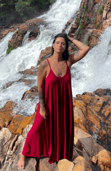 VESTIDO AMPLO ALCINHA VERMELHO BORDO