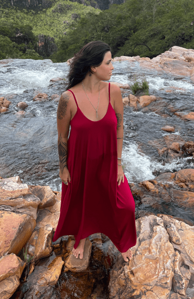 VESTIDO AMPLO ALCINHA VERMELHO BORDO