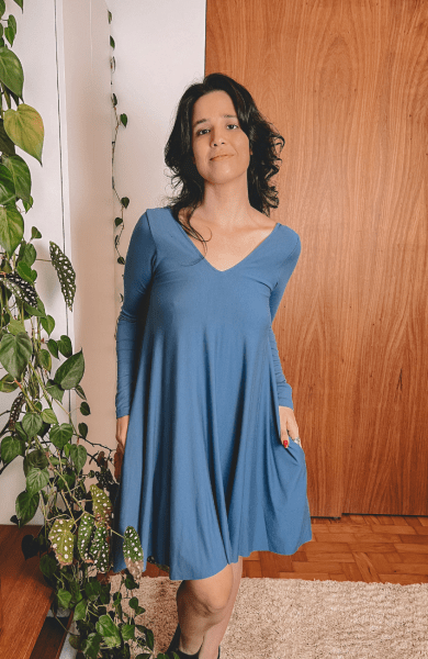 VESTIDO MINI AMPLO MANGA LONGA AZUL CELESTE